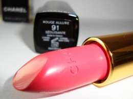 Son Chanel màu 91 SÉDUISANTE sắc hồng tươi sáng